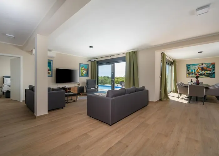 La Perla Vila Krnica