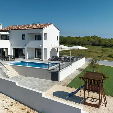 La Perla Villa Krnica